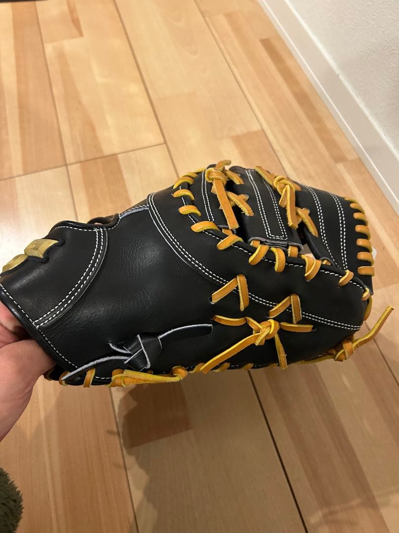 SSK軟式野球ファーストミットグローブ 黒/茶色　軟化オイル付き