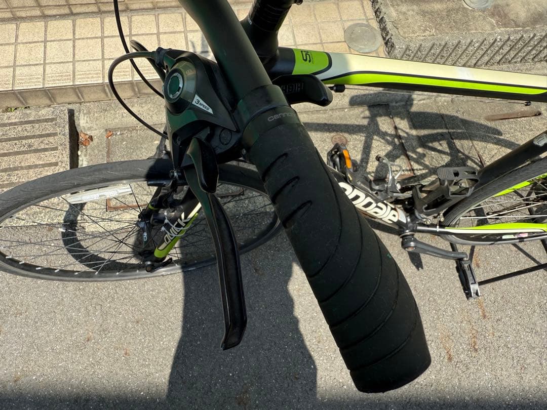 自転車本体 CANNONDALE QUICK 5