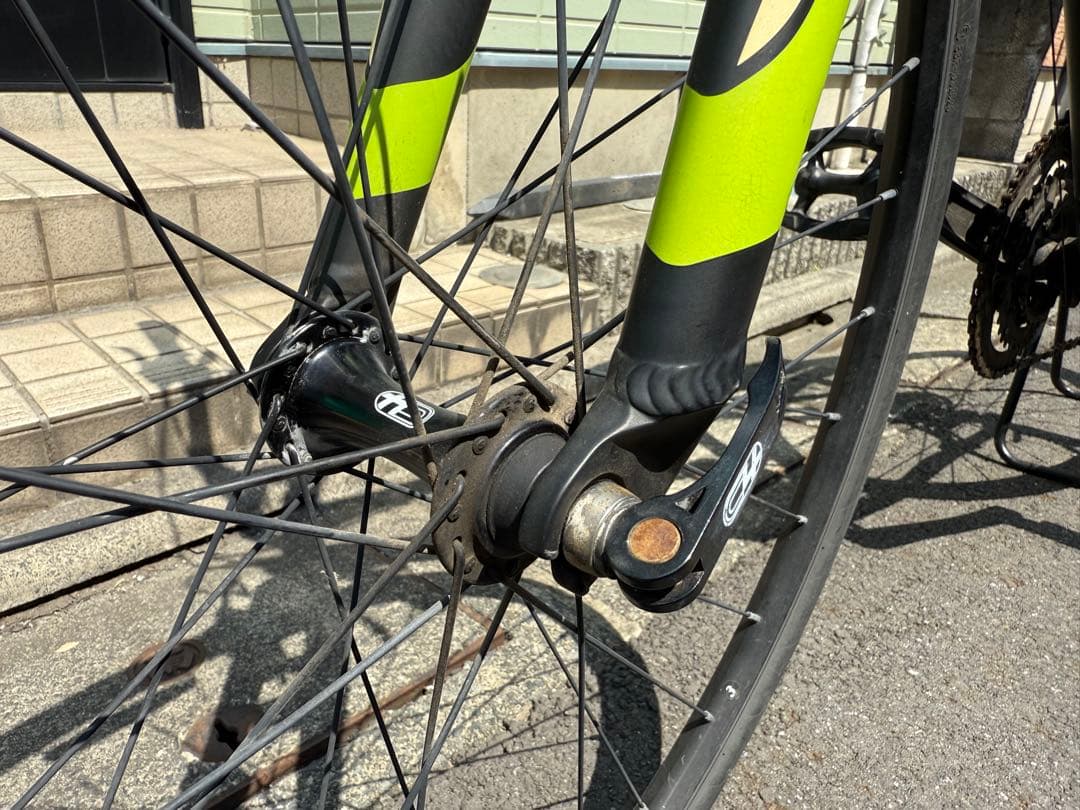 自転車本体 CANNONDALE QUICK 5