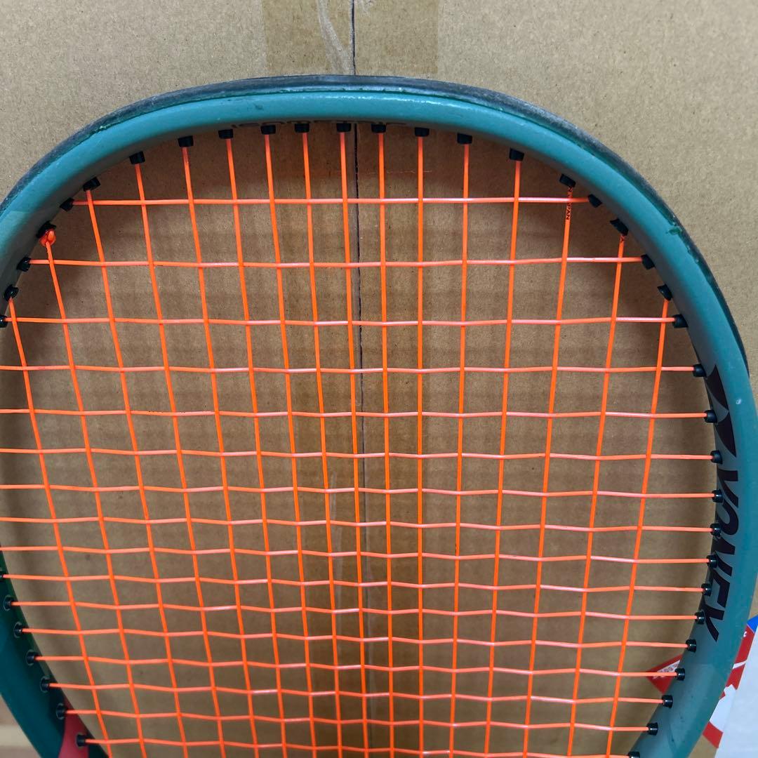 PERCEPT 104 テニスラケット 290g