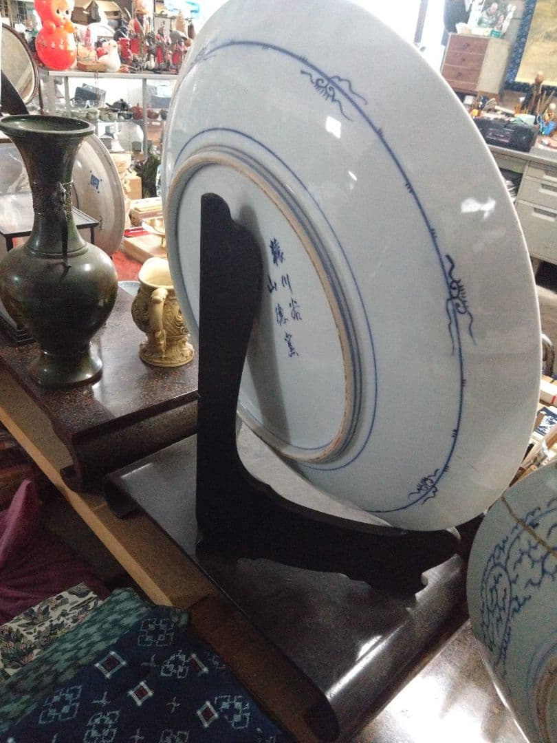 【有田焼】　山徳窯　青い鷹の陶器大皿　直径約60 【猿川岩】