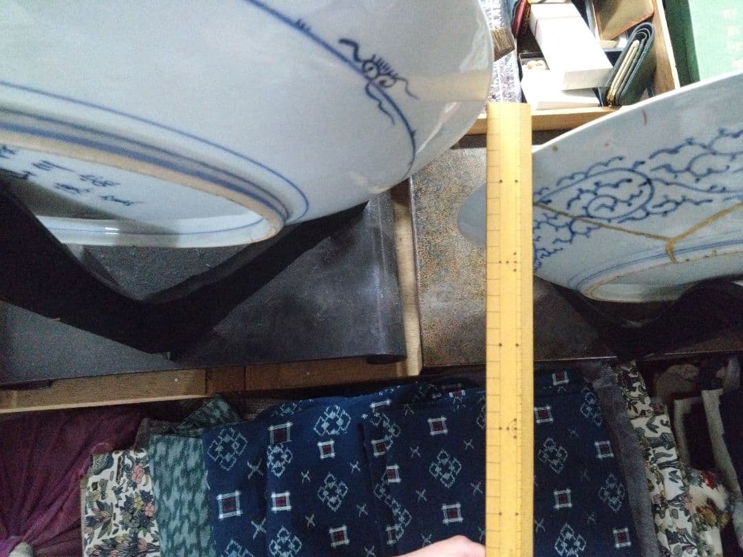 【有田焼】　山徳窯　青い鷹の陶器大皿　直径約60 【猿川岩】