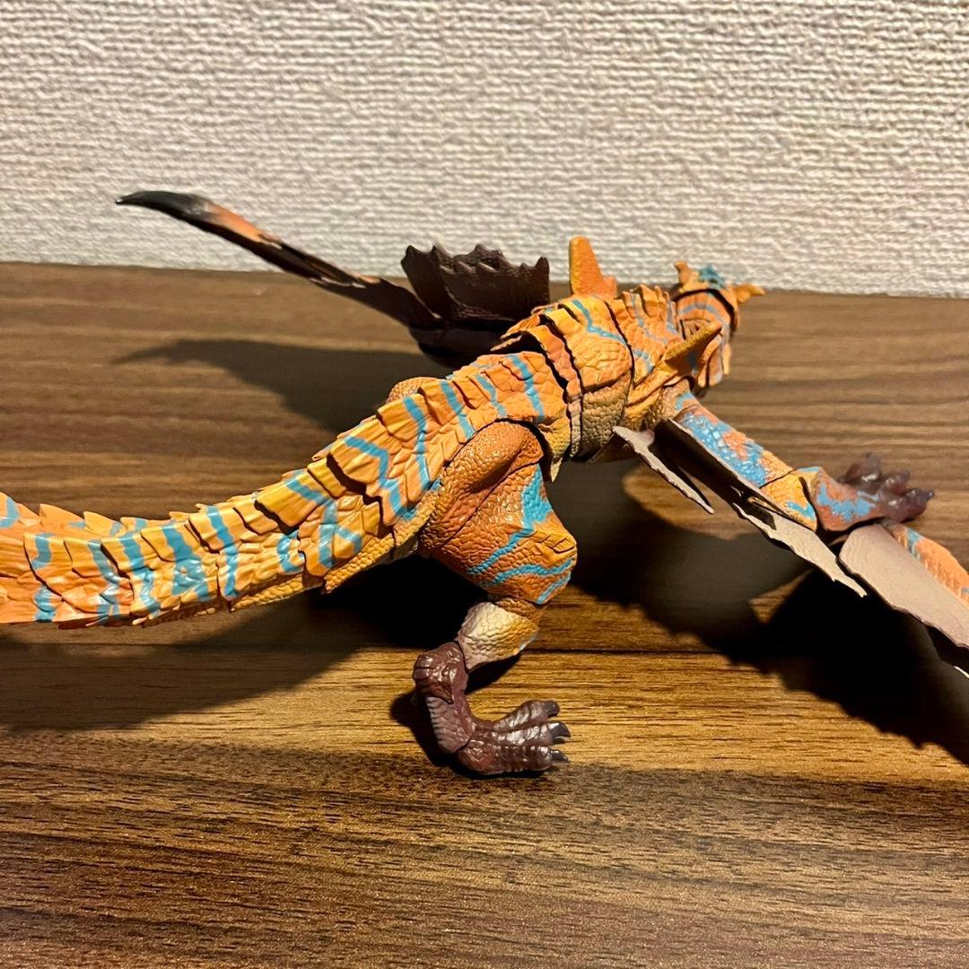 モンスターハンター ティガレックス S.H.MonsterArts フィギュア