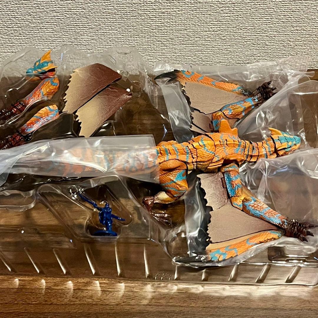 モンスターハンター ティガレックス S.H.MonsterArts フィギュア