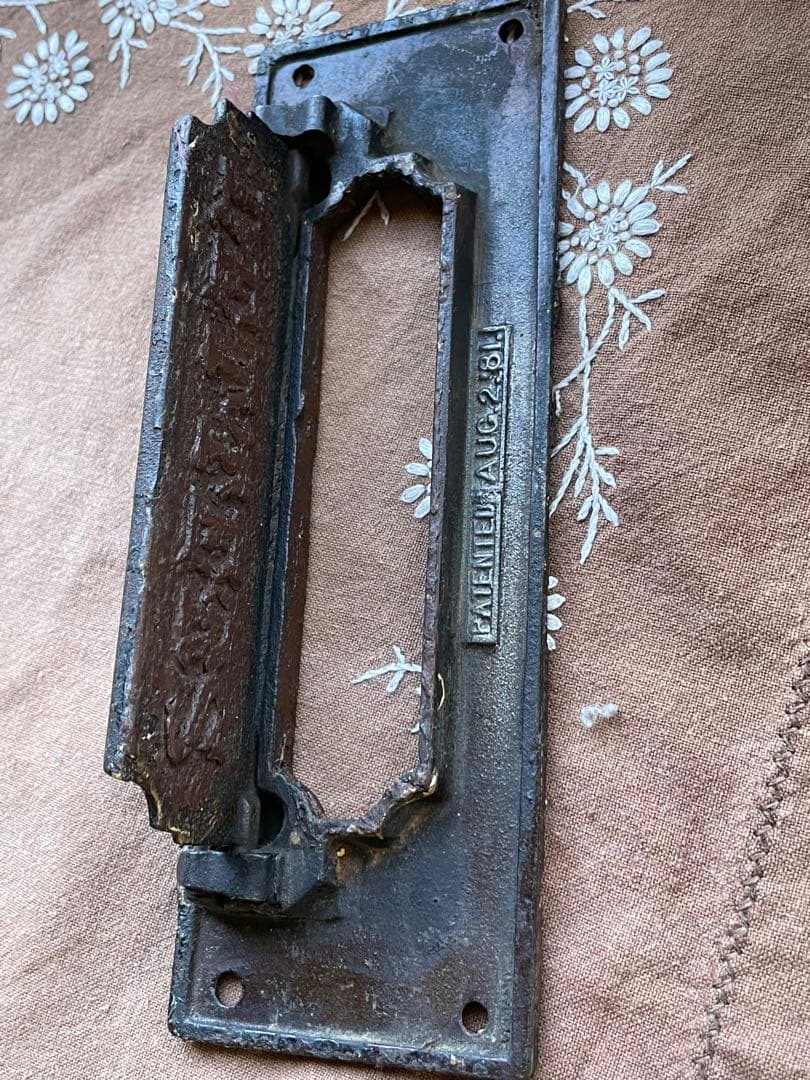 イギリス　アンティーク　郵便受け　ポスト　受け口　Letter 140年　レア