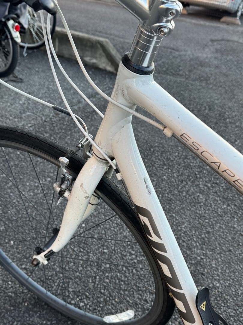 自転車本体 Giant Escape R3