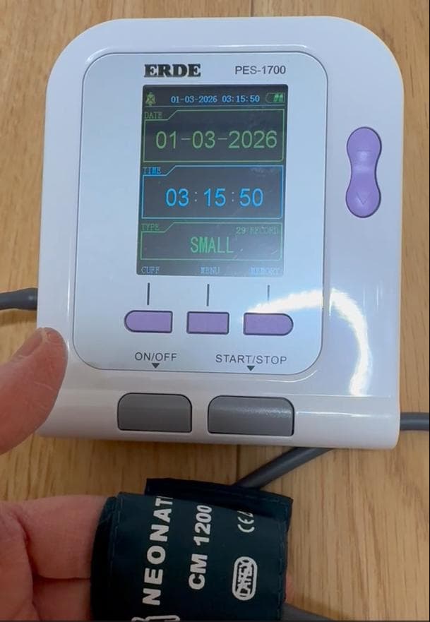 ERDE PES-1700 ヘルスケア機器 収納ケース・SS＆XSサイズ腕帯付き