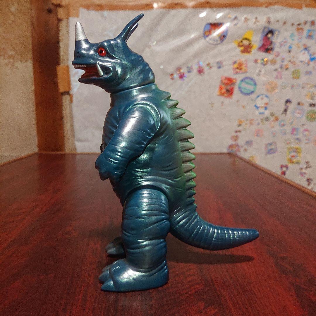 ブルマァク/ネロンガ ソフビ