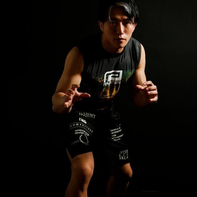 REVERSAL リバーサル リゾート柄 ノースリーブ ラッシュガード 黒