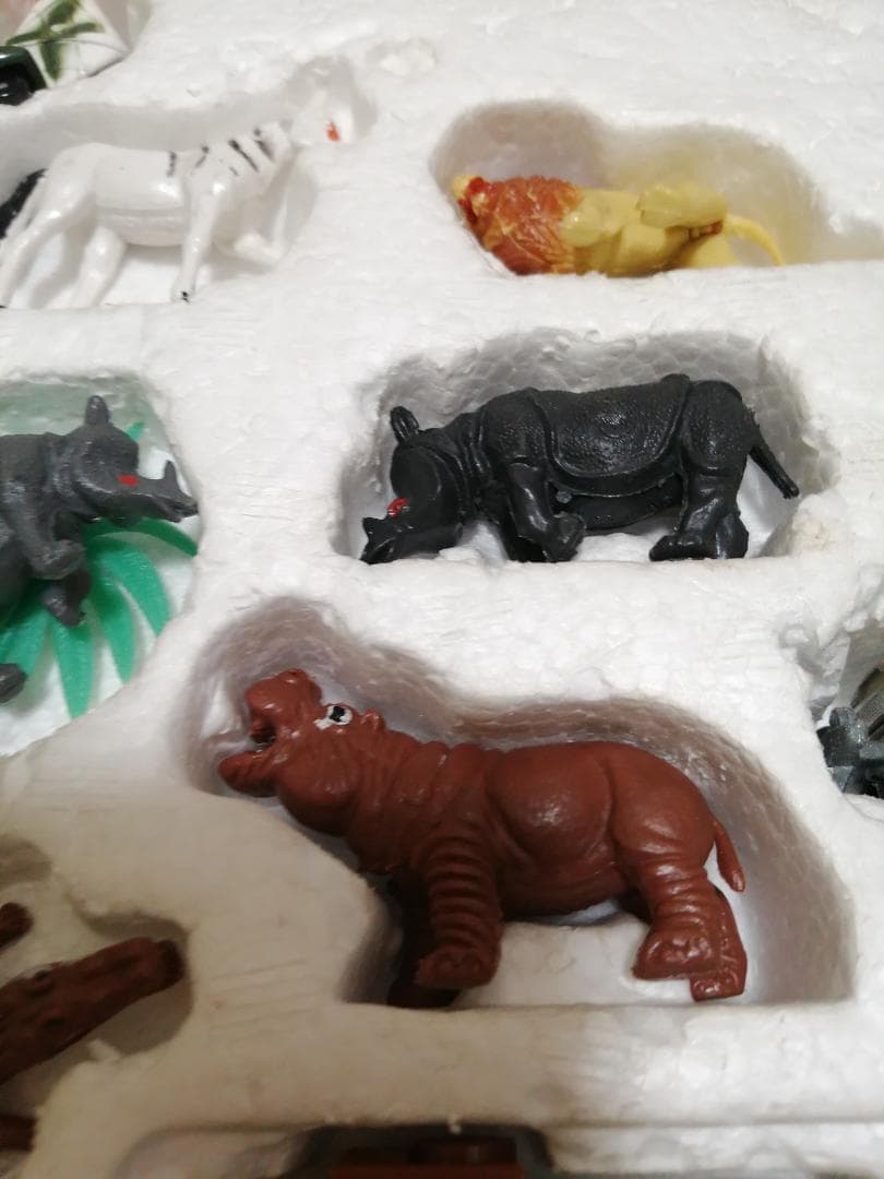 トミカ　サファリシリーズ