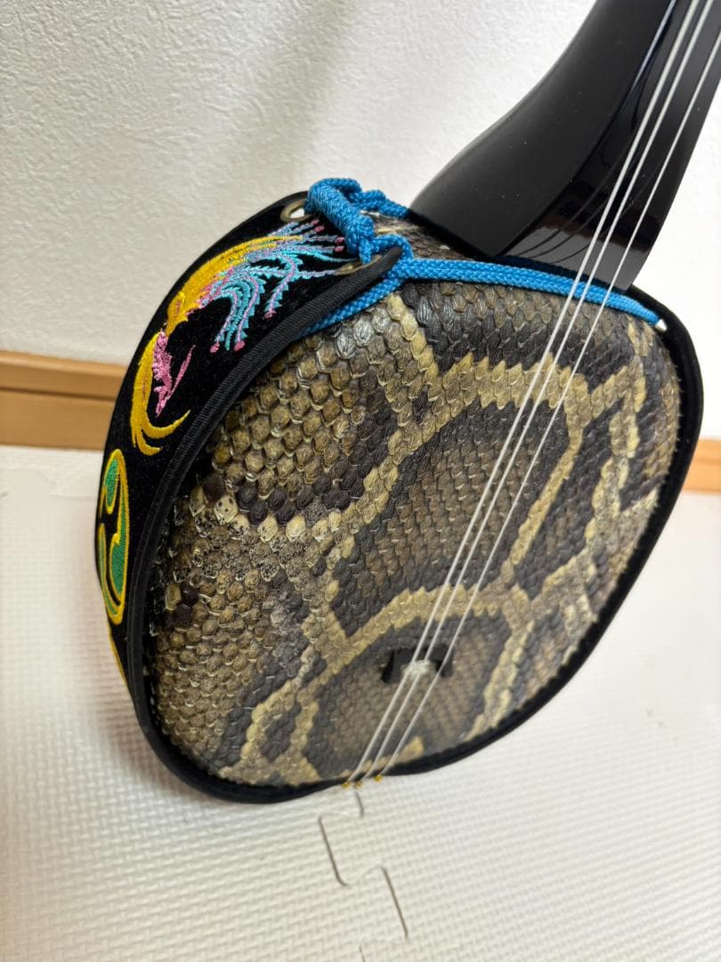 沖縄三線 初心者フルセット（チューナー付き）