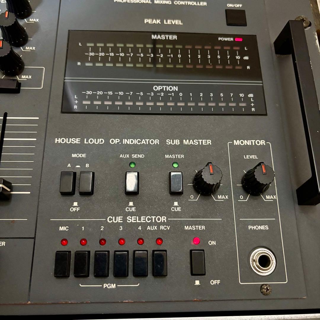 Vestax PMC40 ハードケース付き DJミキサー