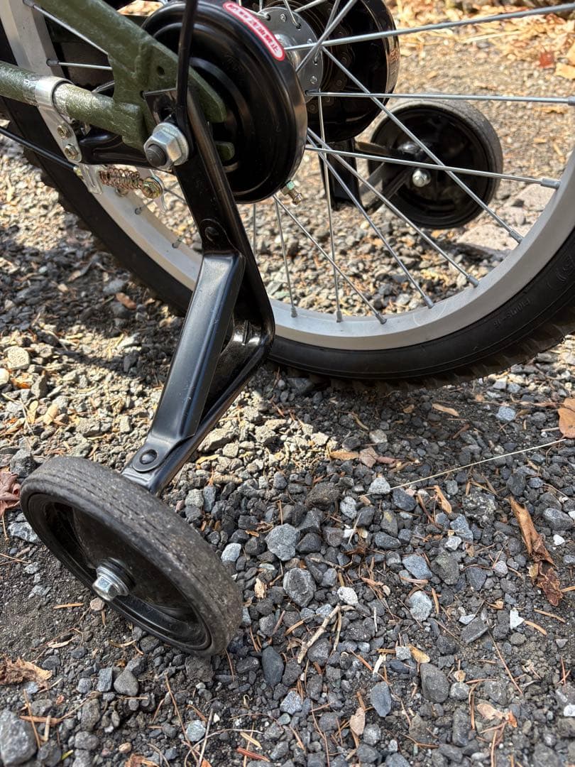 Jeep 子供用自転車 オリーブ色 2025年　　　　　　　現行モデル 18in