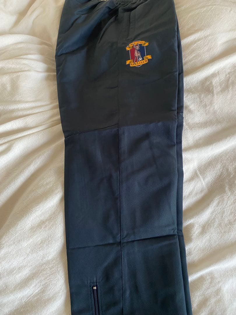 Squadra NARA CLUB ピステ・ウィンドブレーカー・新品　最新モデル