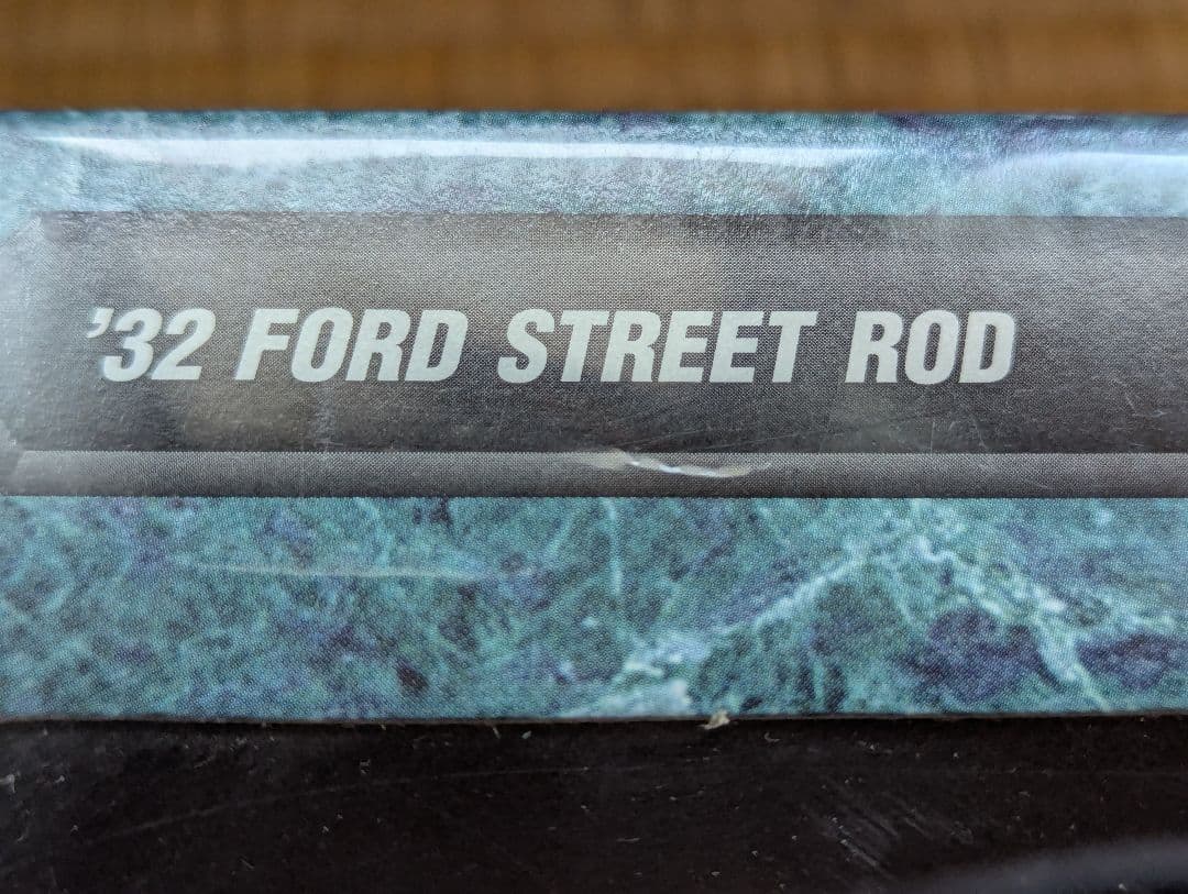 ミニカー [ERTL Collectibles] '32 Ford Street Rod