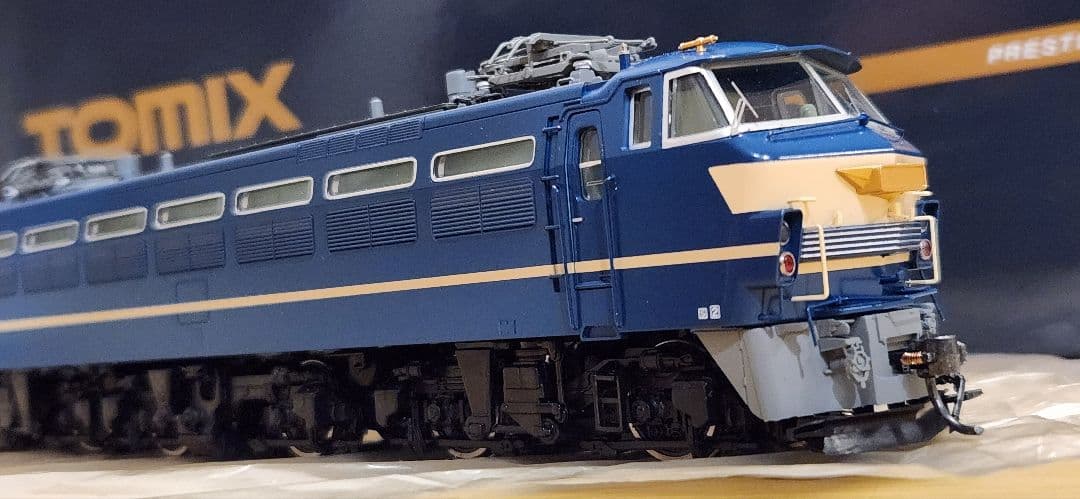 TOMIX HO-2517 EF66形電気機関車(特急牽引機プレステージモデル)