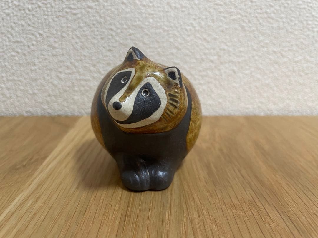 しんじるたぬき　リサラーソン