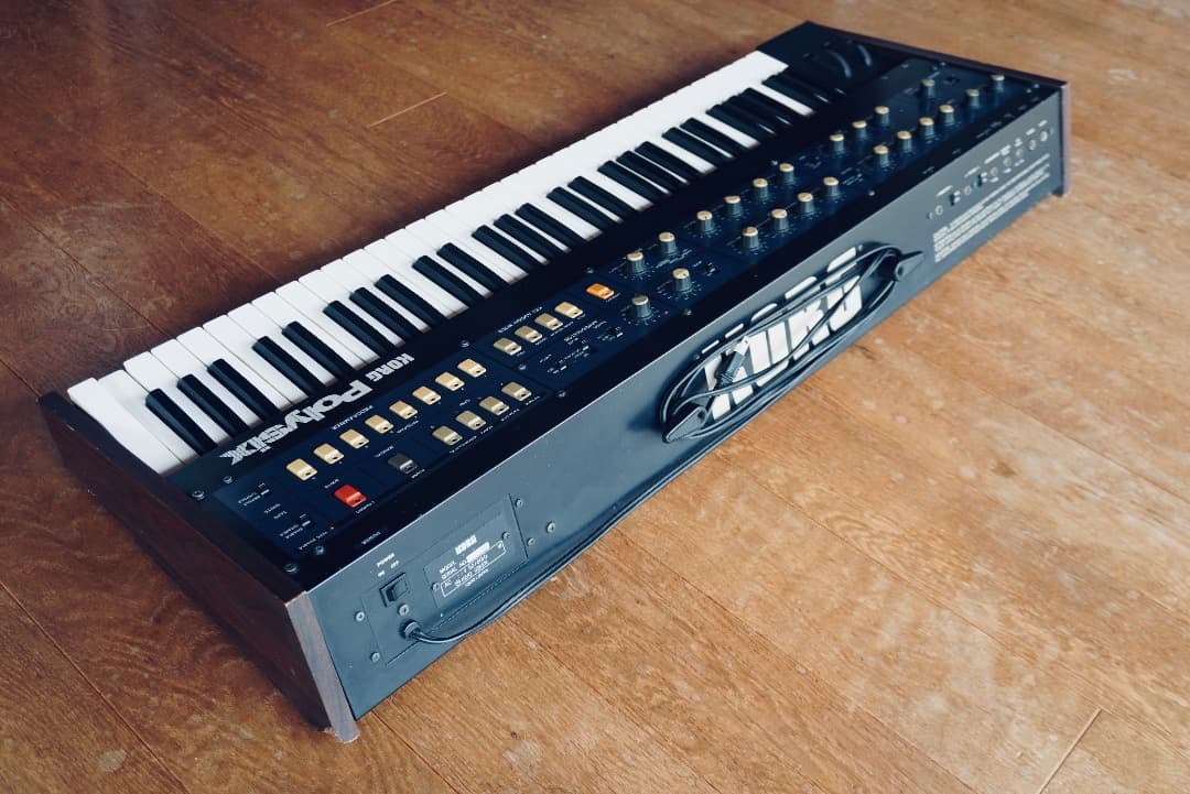【値下げ】KORG Polysix アナログシンセサイザー