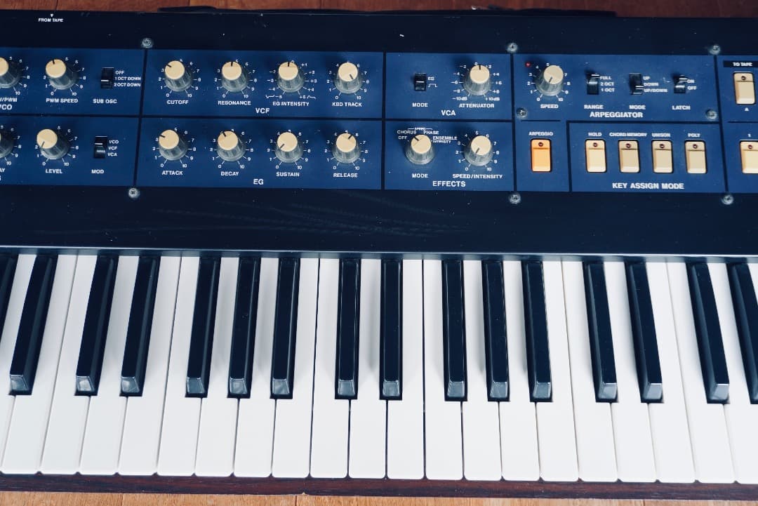 【値下げ】KORG Polysix アナログシンセサイザー