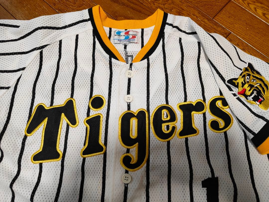 阪神タイガース Tigers 阪神 復刻 レプリカ ユニフォーム 鳥谷選手 M