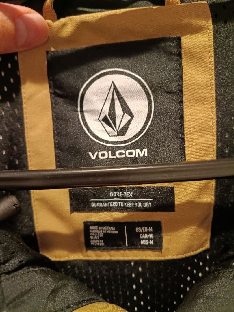 VOLCOM スノーボードウェア上下セット23-24モデル　GORE-TEX