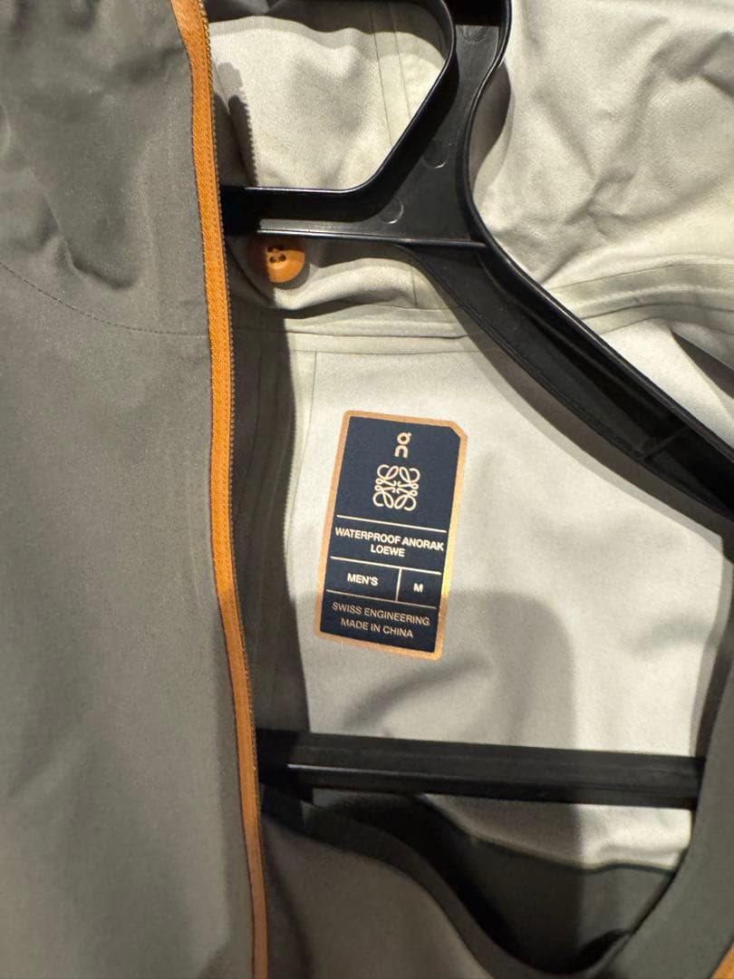 ロエベ X ON　４点　ランニングウエア　メンズ　新品あり