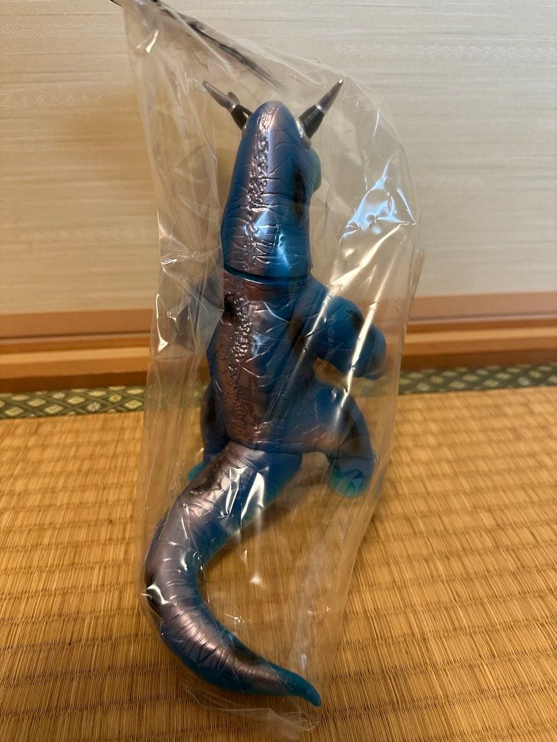 ブルマァク エレキング　蓄光