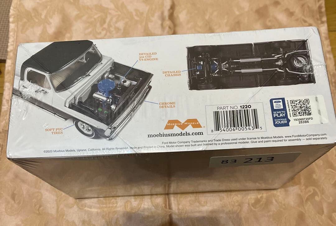 完売品　1972 フォード スポーツカスタム ピックアップトラック