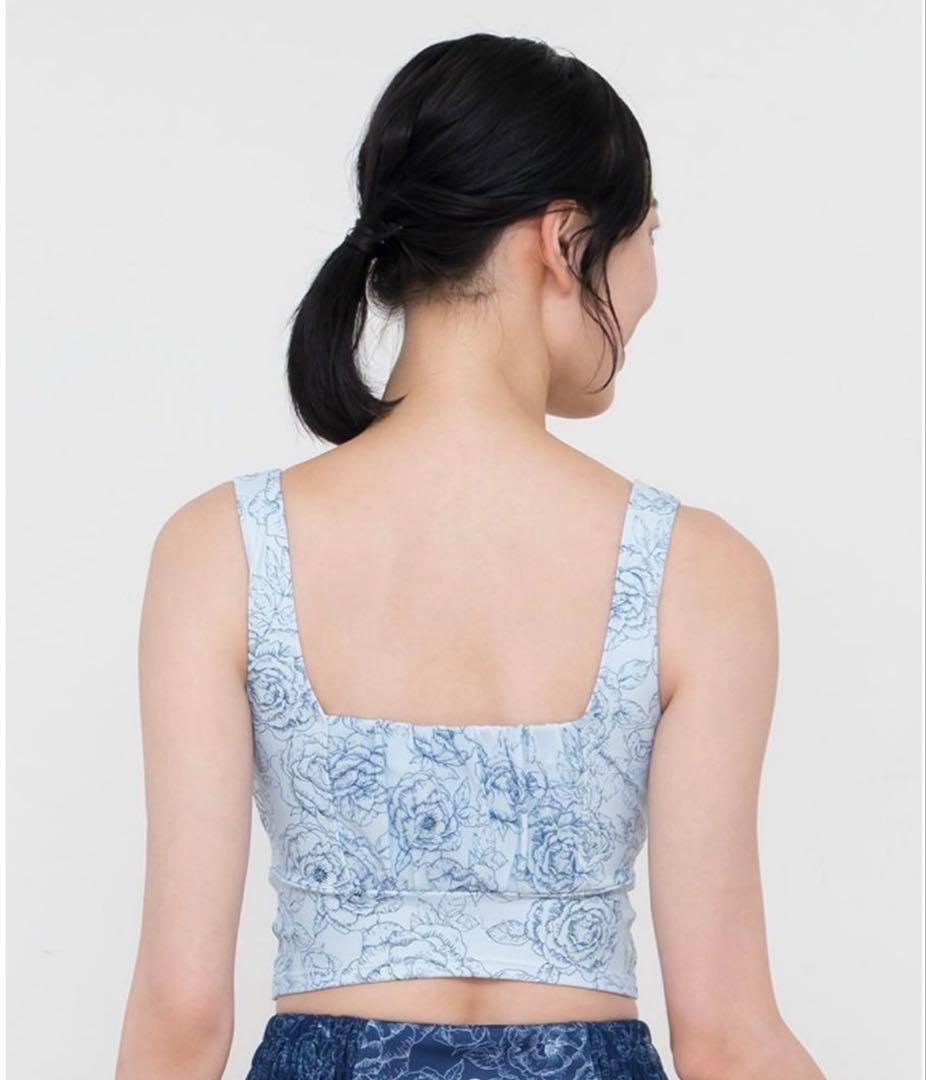 【新品】SUKALA スカーラ　ブルーミングフラワー　ヨガウェア 上下セット S