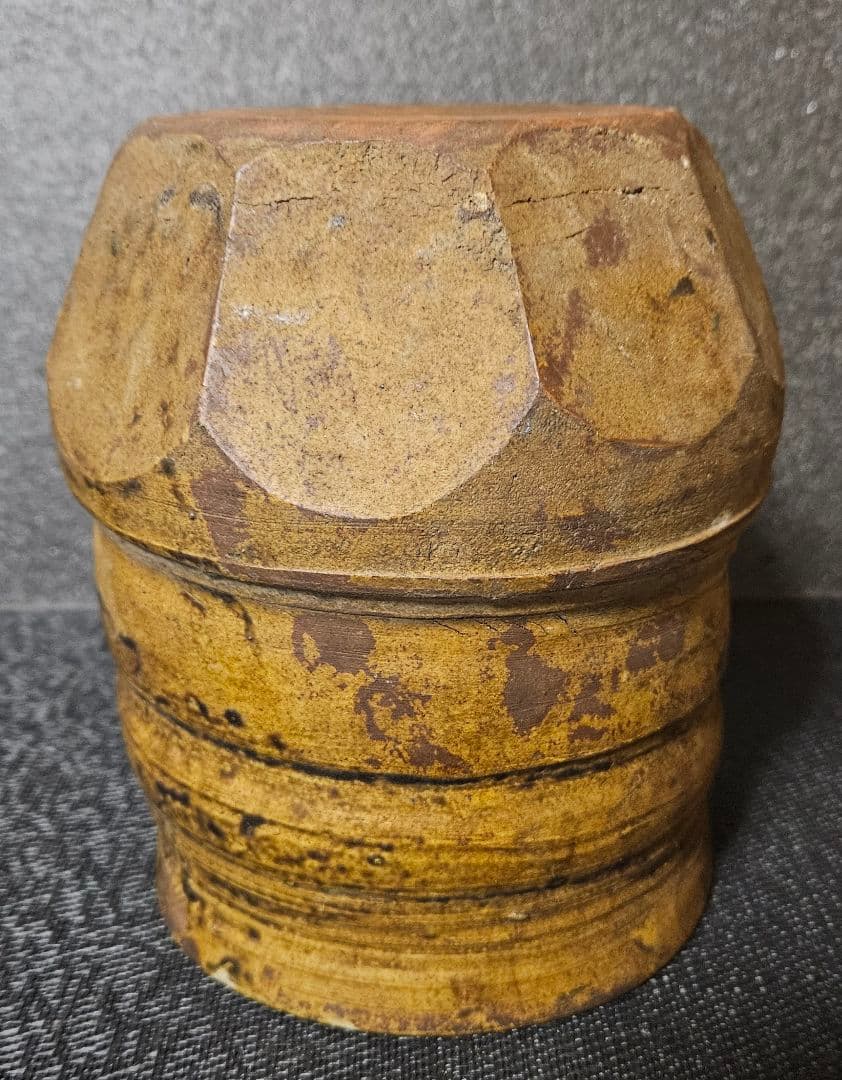 李氏朝鮮時代　韓国古美術　韓国古陶磁器　褐釉　下部面取壺　花入れ　会寧　古唐津