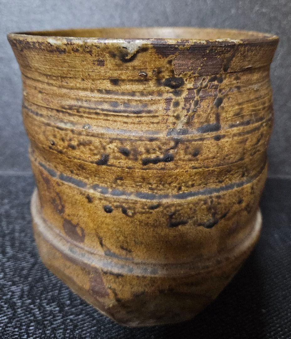 李氏朝鮮時代　韓国古美術　韓国古陶磁器　褐釉　下部面取壺　花入れ　会寧　古唐津