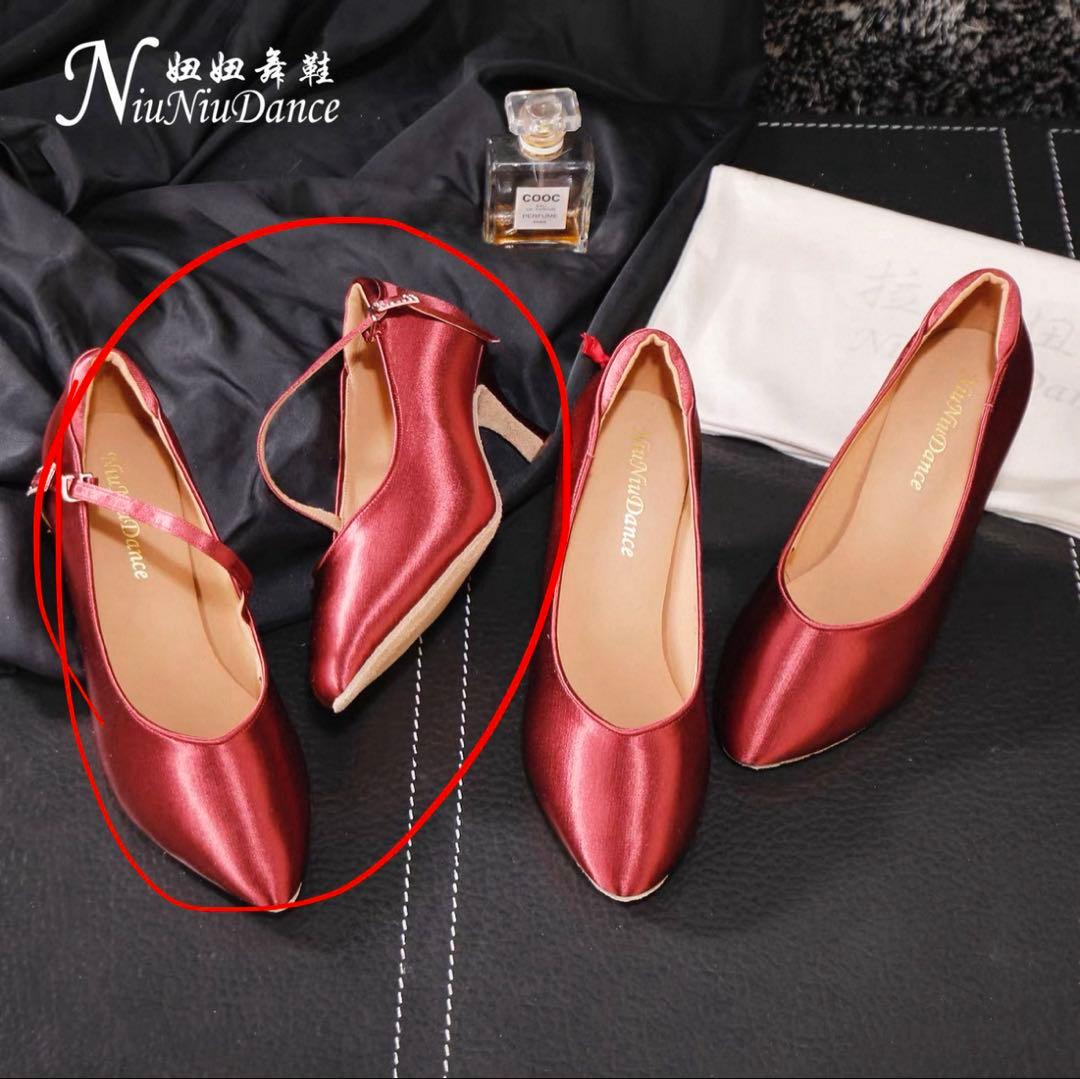 社交ダンス　シューズ　赤