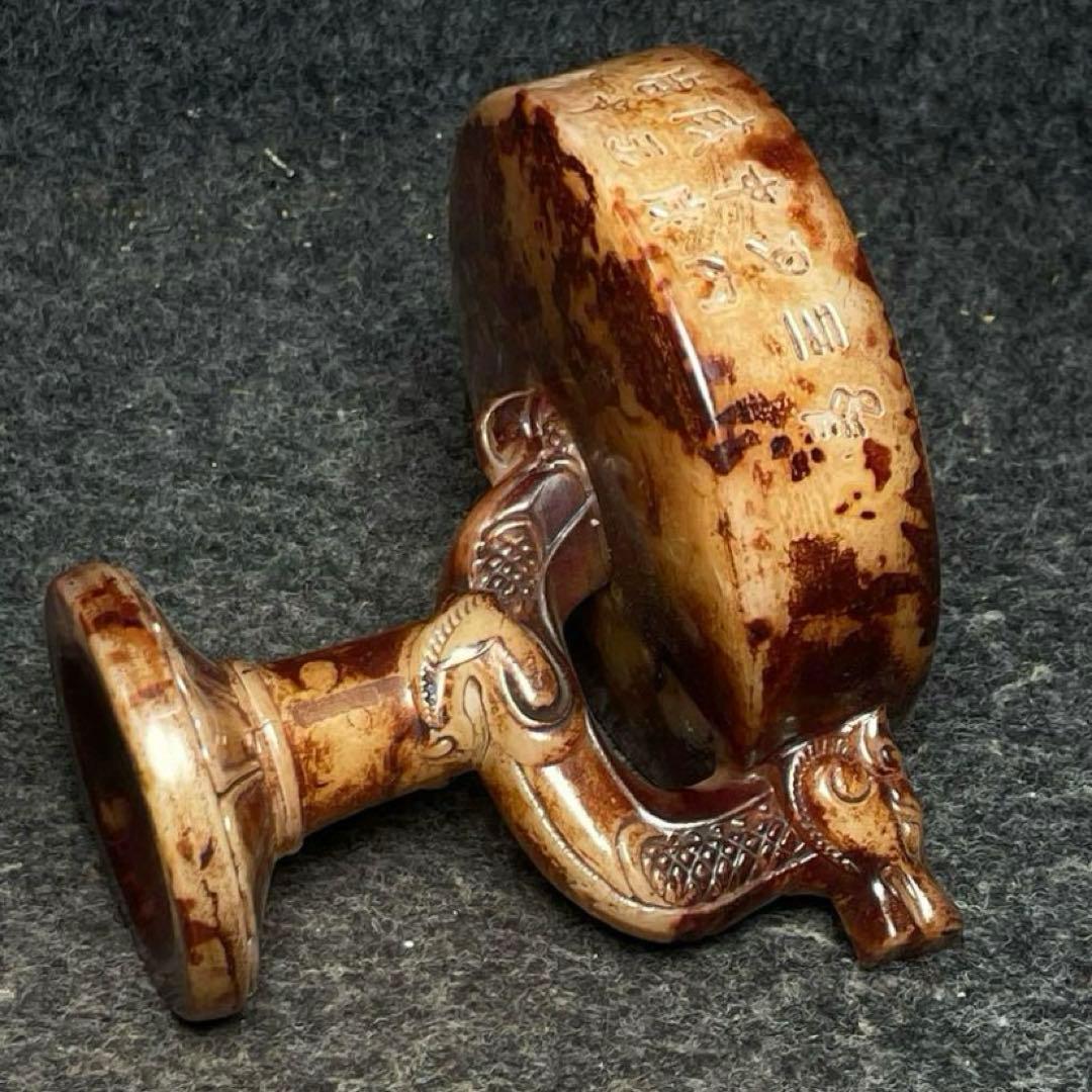 高古玉　龍形油灯彫刻　置物　文房具　美術品　縁起物　インテリア