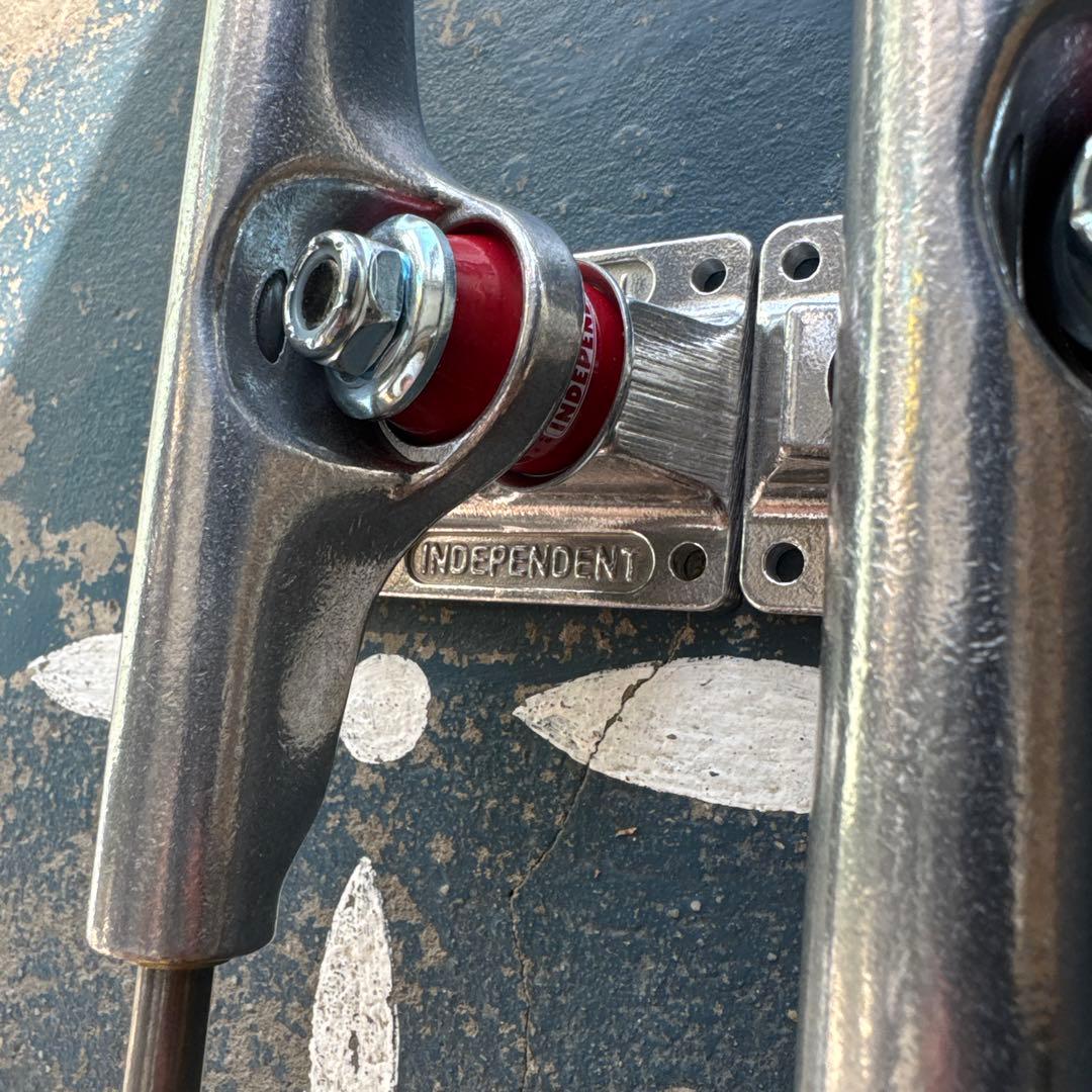 スケートボード independent136 Stage 4 Polished Trucks