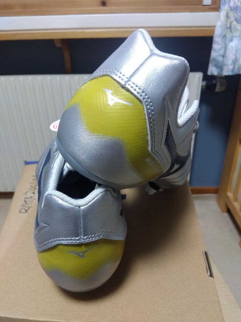 ラグビースパイク／ミズノ／26.5／シルバー／R1GA250104／新品