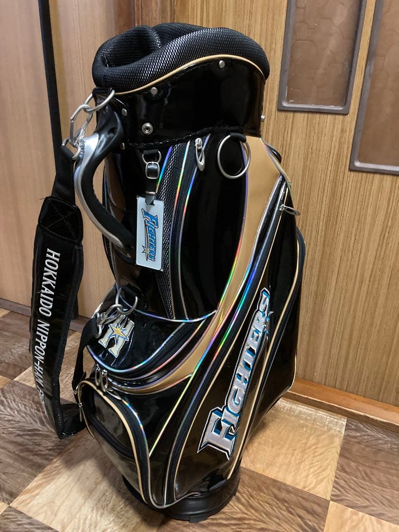 《希少美品》北海道ニッポンハムファイターズキャディーバッグ　ブラックエナメル