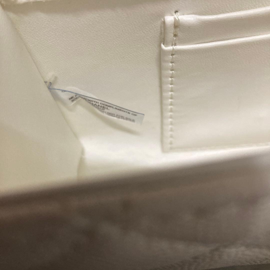 CHANEL チェーンショルダーバッグ ホワイト