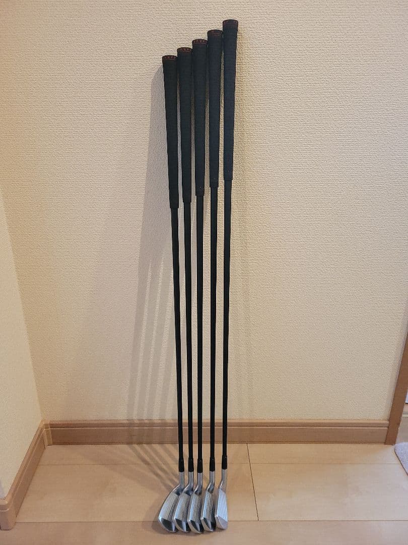 TRAVIL トラヴィル 85S 2024オノフKURO 6i～PW 5本セット