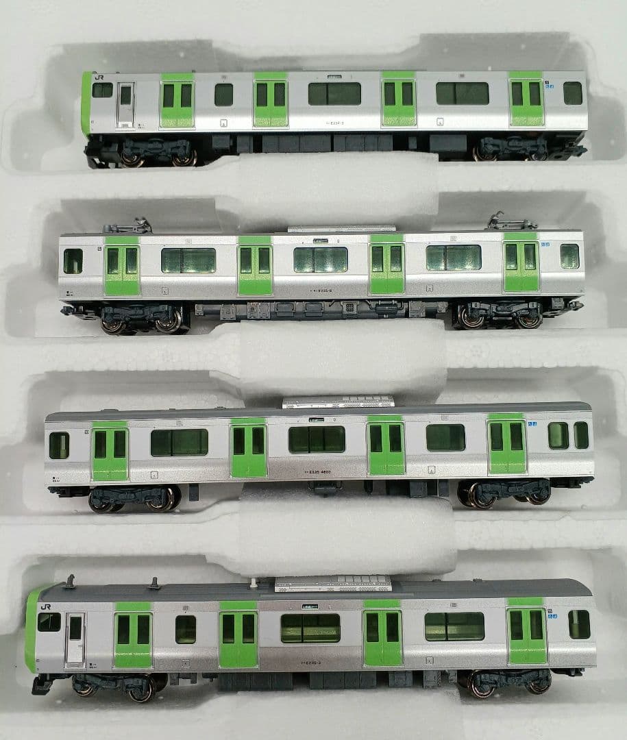 KATO Nゲージ スターターセット E235系 山手線 10-030 鉄道模型