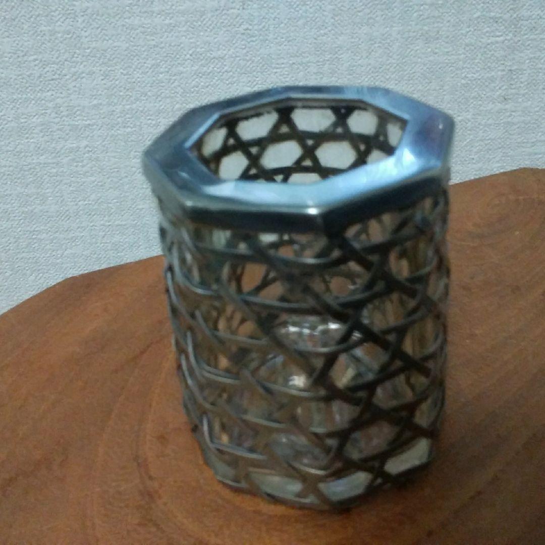 アンティーク　銀巻き装飾グラス　　高さ約４、６㌢