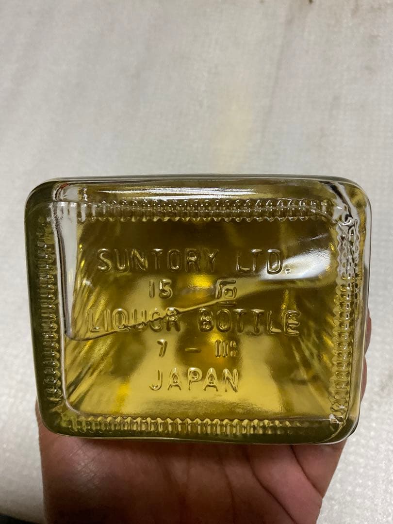 サントリー／NEW SPIRITS CUSTOM。【容量／720ml 39度】。