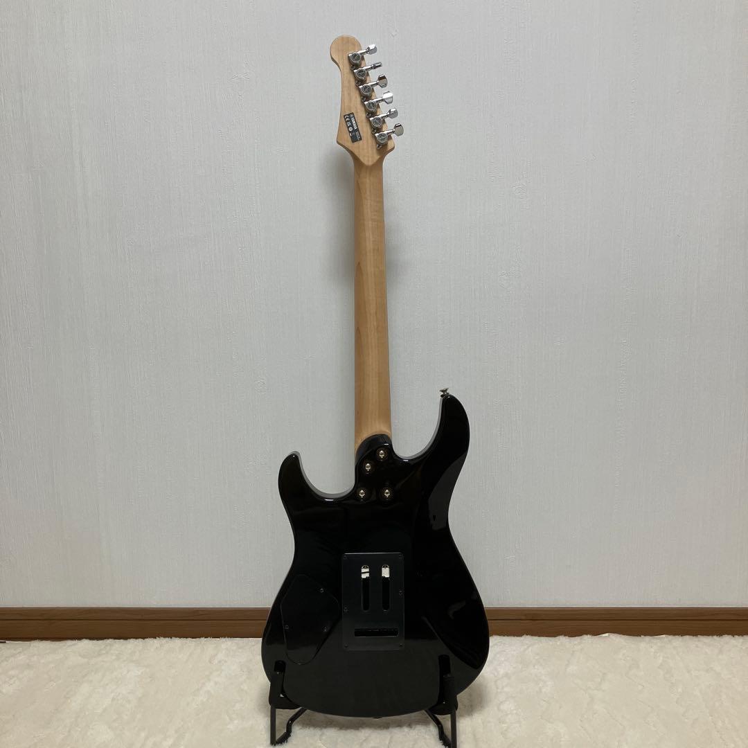 YAMAHA パシフィカ スタンダードプラス+プラグインアンプ+ストラップ