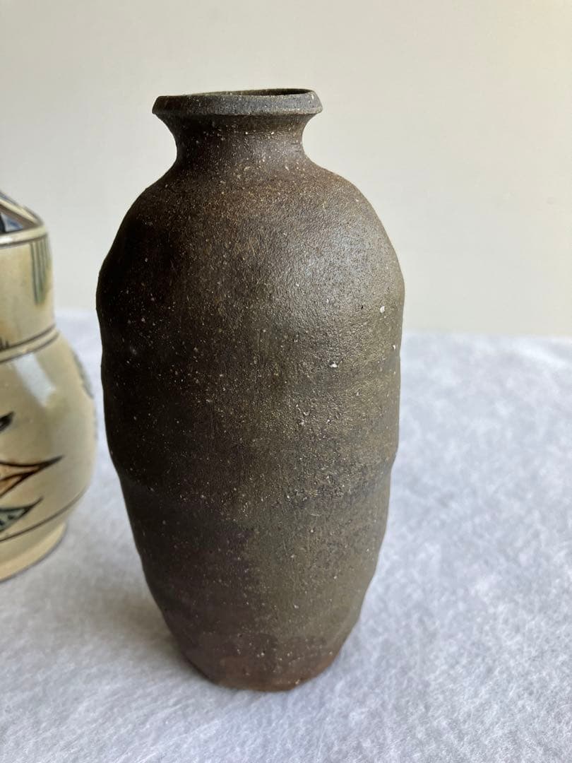 壺屋やちむん４個　カラカラ　渡名喜瓶　ぐい呑み　ウニヌティ　民芸酒器　沖縄