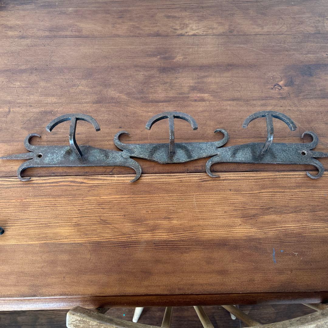 イギリスアンティークフェア購入　フランスアンティーク3連フック　ハンガー
