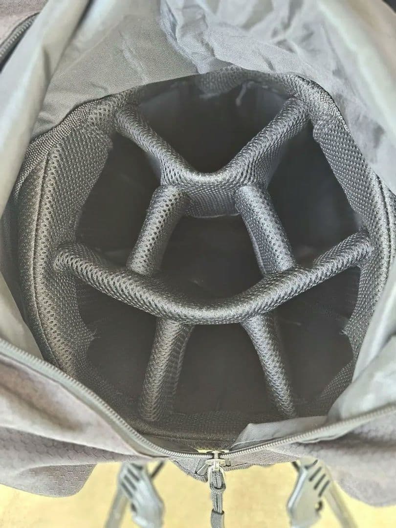 adidas スタンド式ゴルフバッグ ブラック