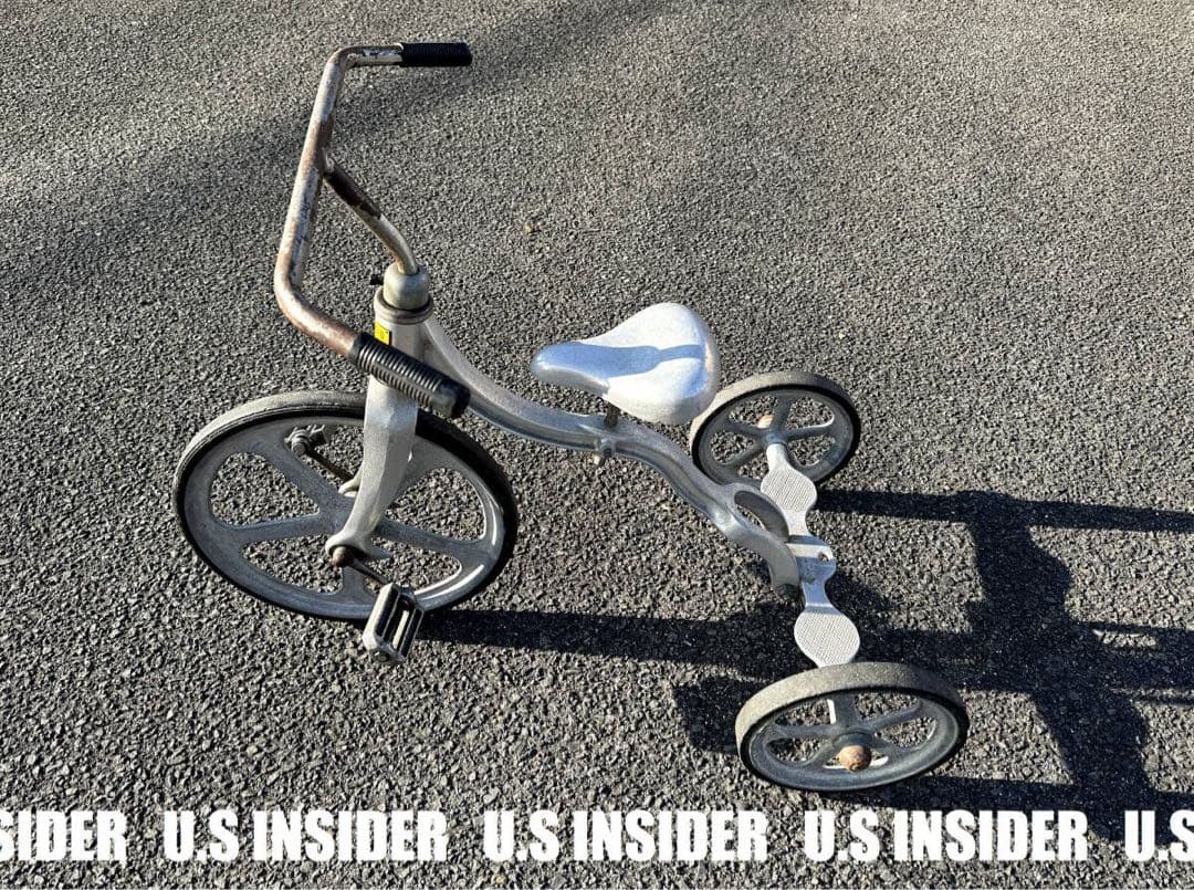 鉄製三輪車 / アメリカンヴィンテージ / 90cm×72cm×55cm