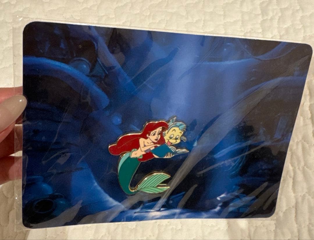 ディズニーリトルマーメイド　ピンバッジ　アリエル　フランダー　ピンズLE1000