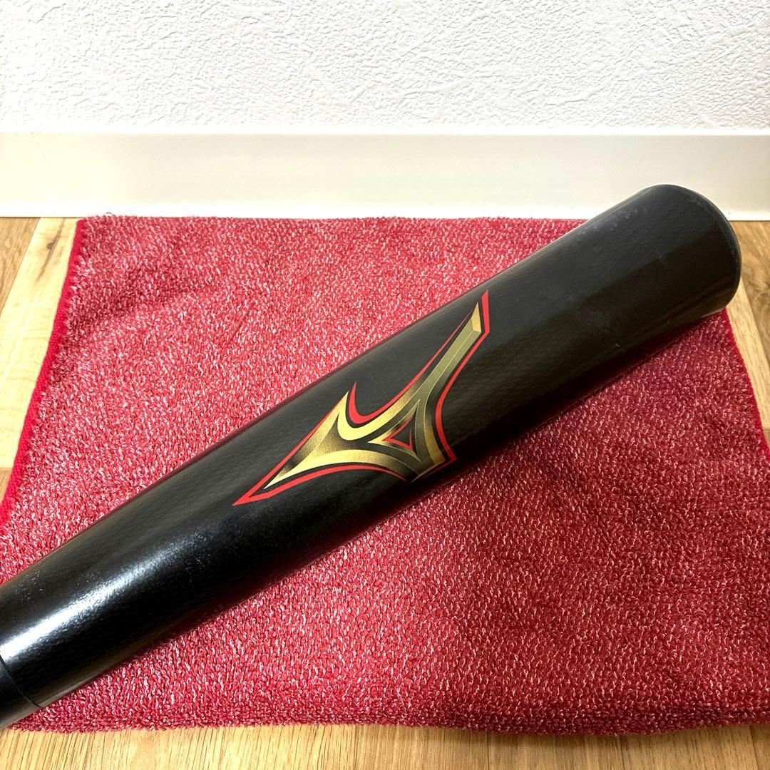 BEYONDMAX LEGACY 軟式バット 84cm740gミドルバランス