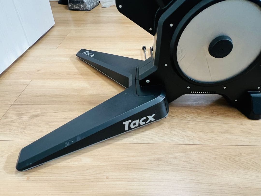 TACX flux s スマートトレーナー
