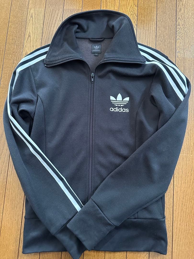 【S】アディダス トレフォイル ジャージ上下 セットアップ 非売品缶バッジ付